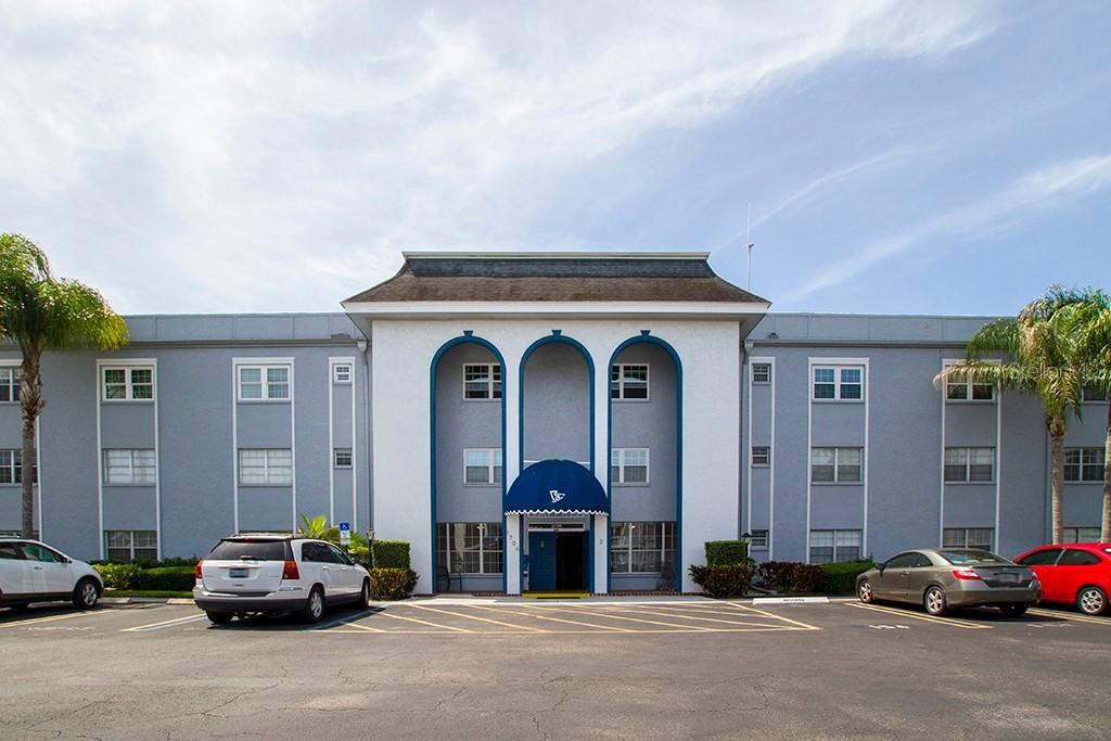 1706 Belleair Forest Dr. #316, Belleair, FL 33756