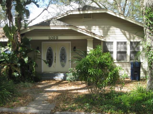 1022 E Crenshaw St., Tampa, FL 33604
