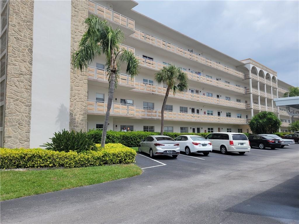 5603 80th St. #103, St Petersburg, FL 33709