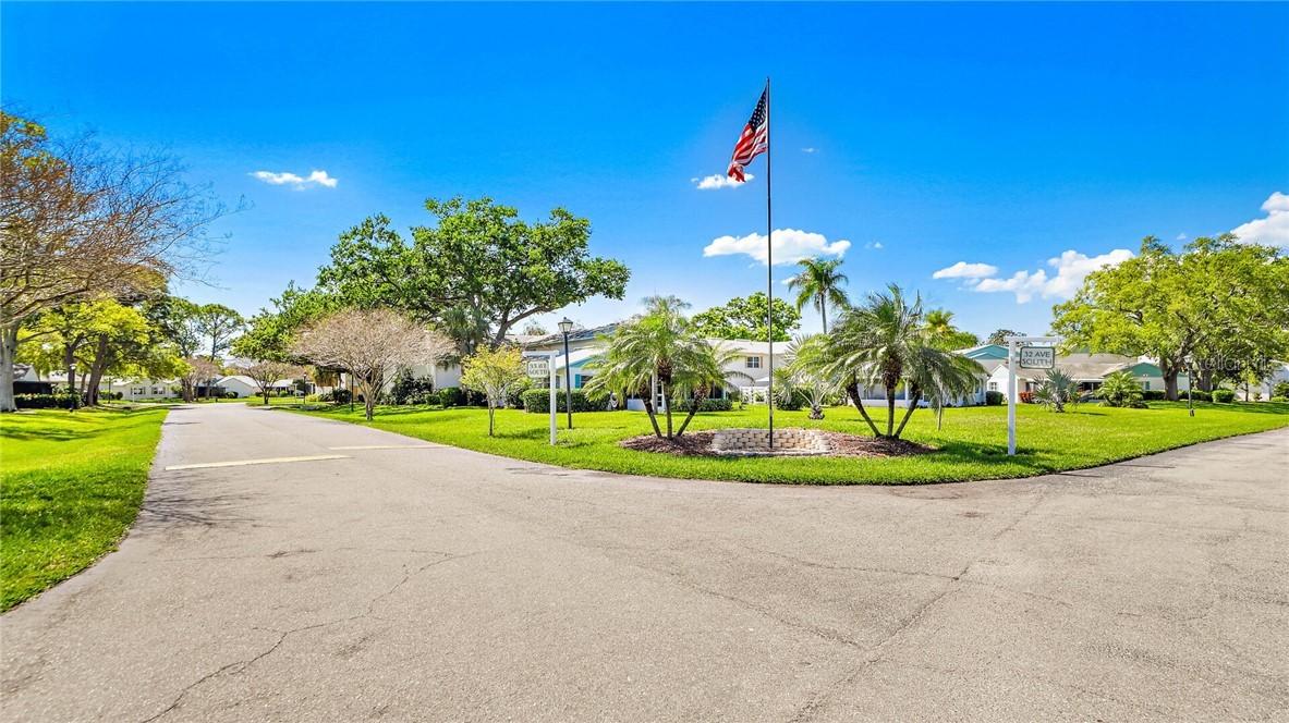 3217 40th Ln. #A, St Petersburg, FL 33711