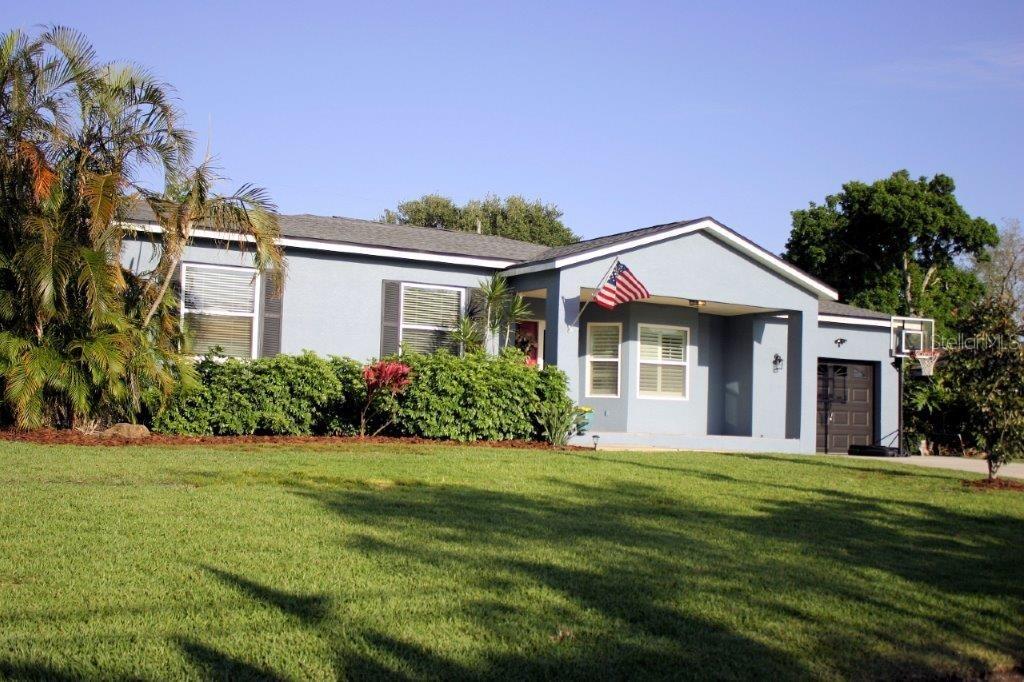 415 Bamboo Ln., Largo, FL 33770