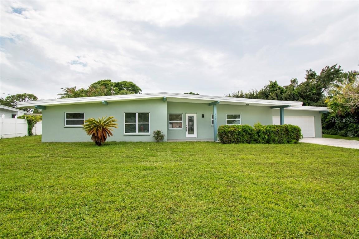 3880 50th Ave., St Petersburg, FL 33711