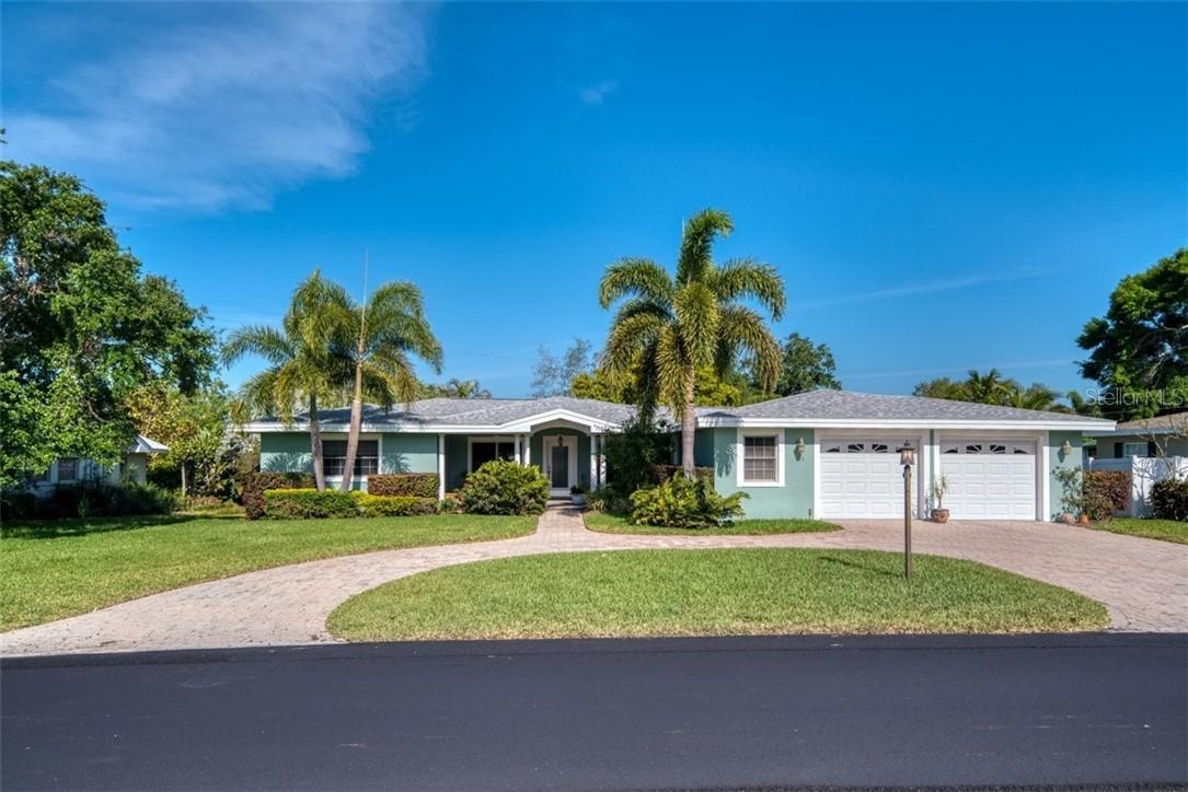 124 Crestwood Ln., Largo, FL 33770