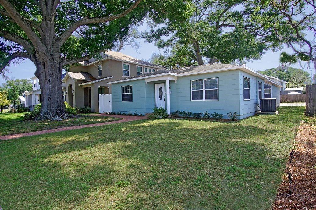 1500 49th Ave., St Petersburg, FL 33703
