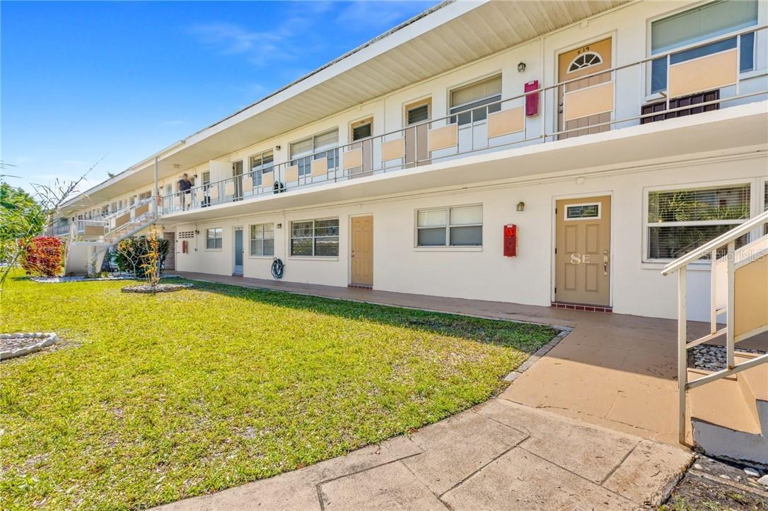 5940 21st St. #8, St Petersburg, FL 33714