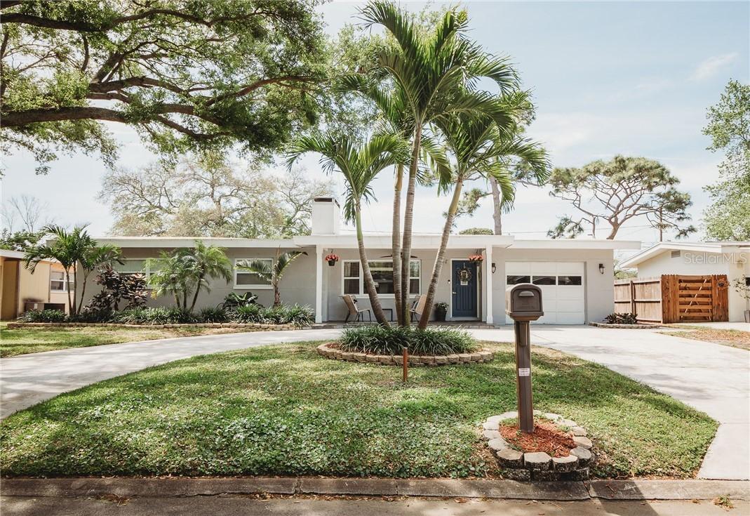 8500 Iris Ave., Largo, FL 33777