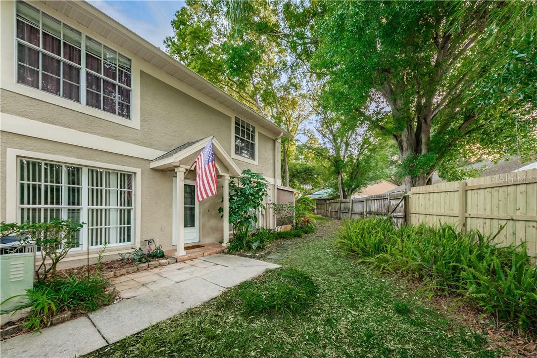 2897 Thaxton Dr. #70, Palm Harbor, FL 34684