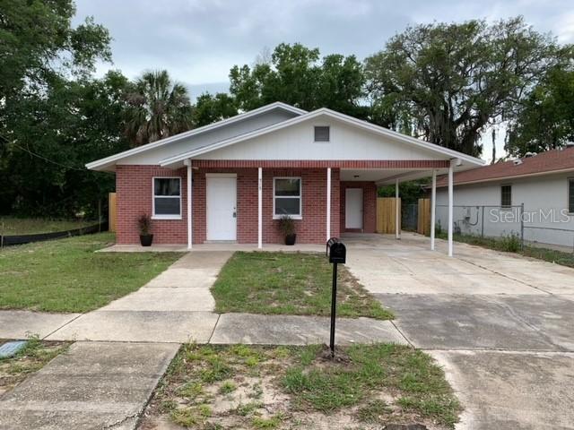 515 Triplett St., Tarpon Springs, FL 34689