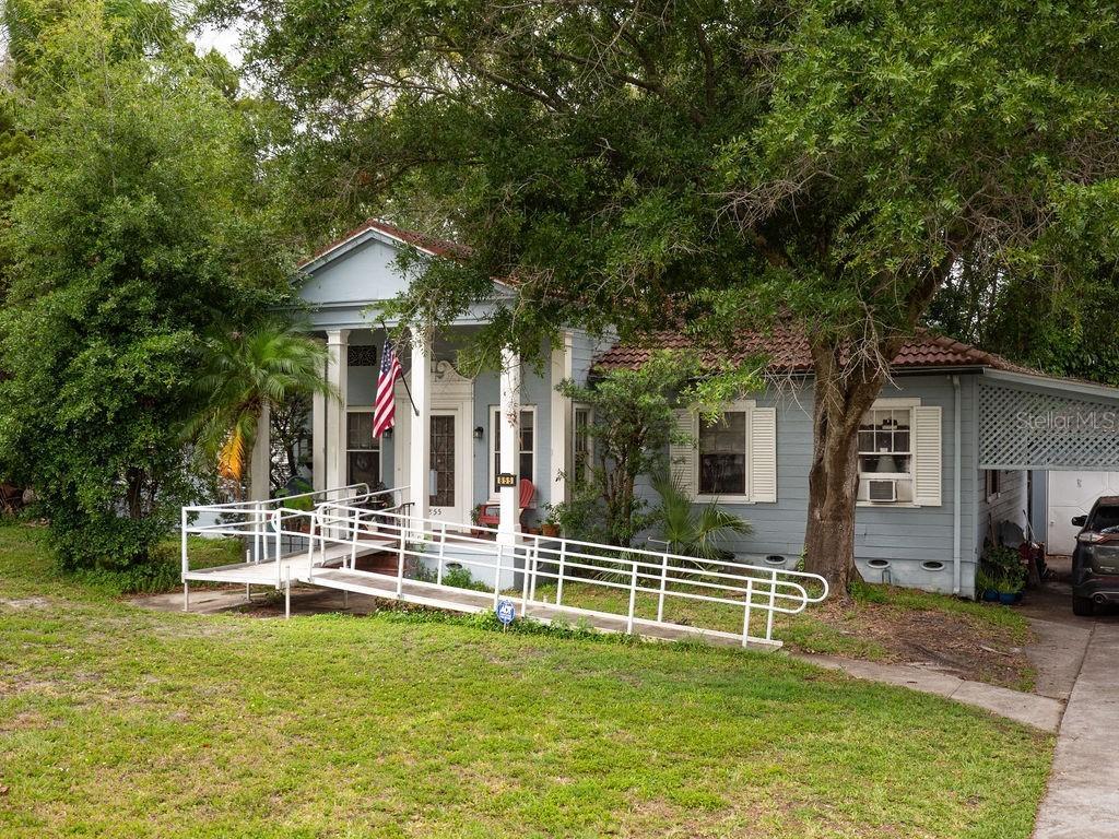 855 39th Ave., St Petersburg, FL 33703