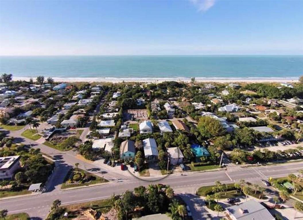 8106 Gulf Dr. #A&B, Holmes Beach, FL 34217