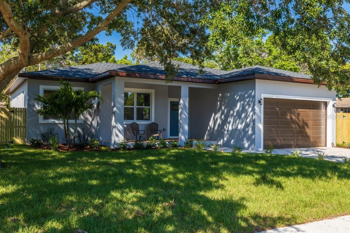 1324 Essex Dr., St Petersburg, FL 33710