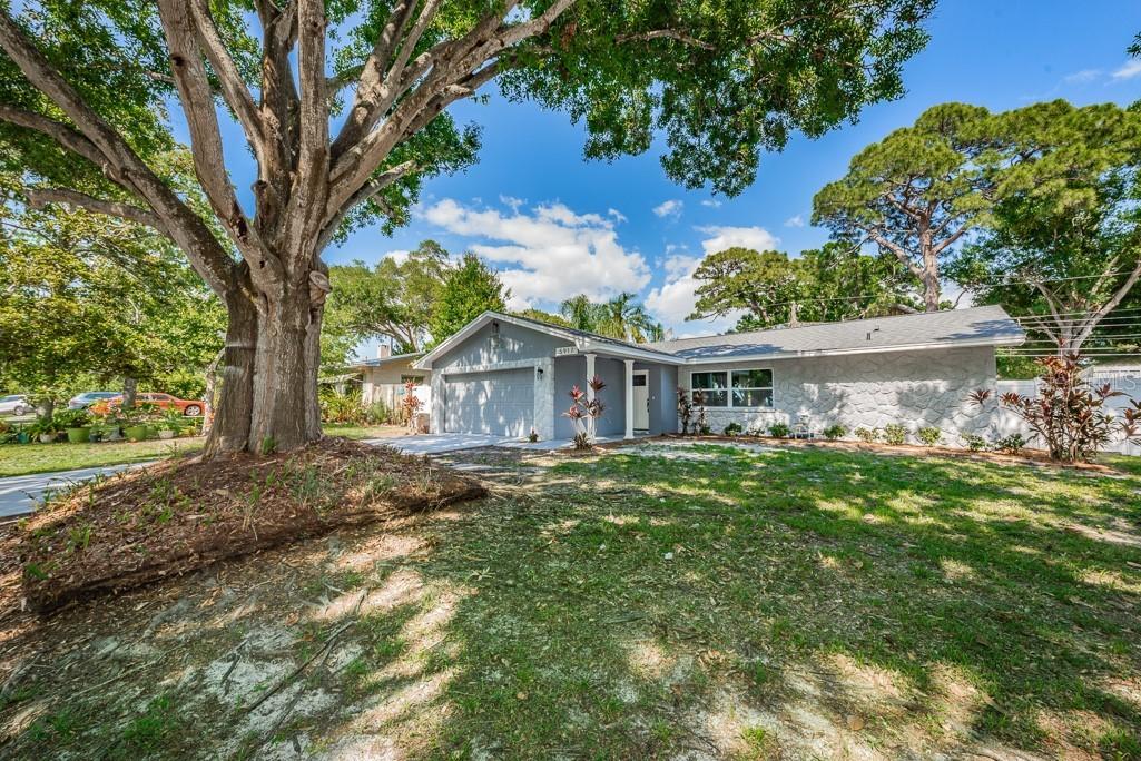 5917 Hillside St., Seminole, FL 33772