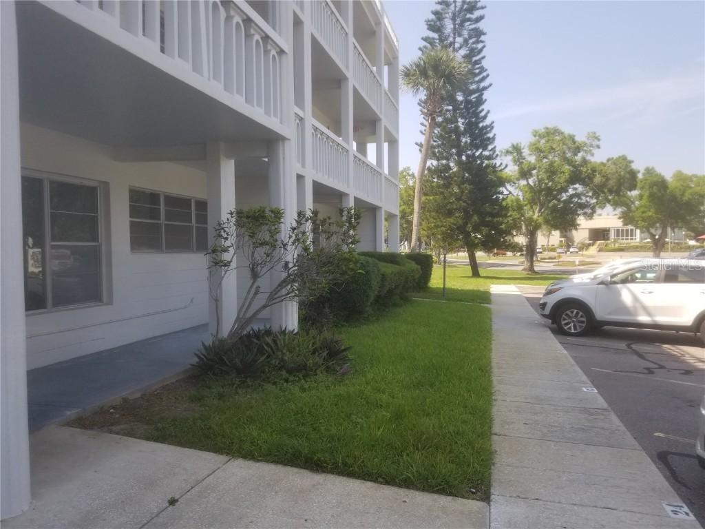 2020 World Parkway Blvd. #24, Clearwater, FL 33763