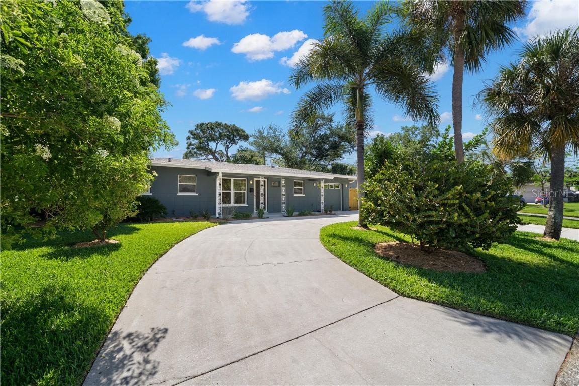 5288 40th St., St Petersburg, FL 33711