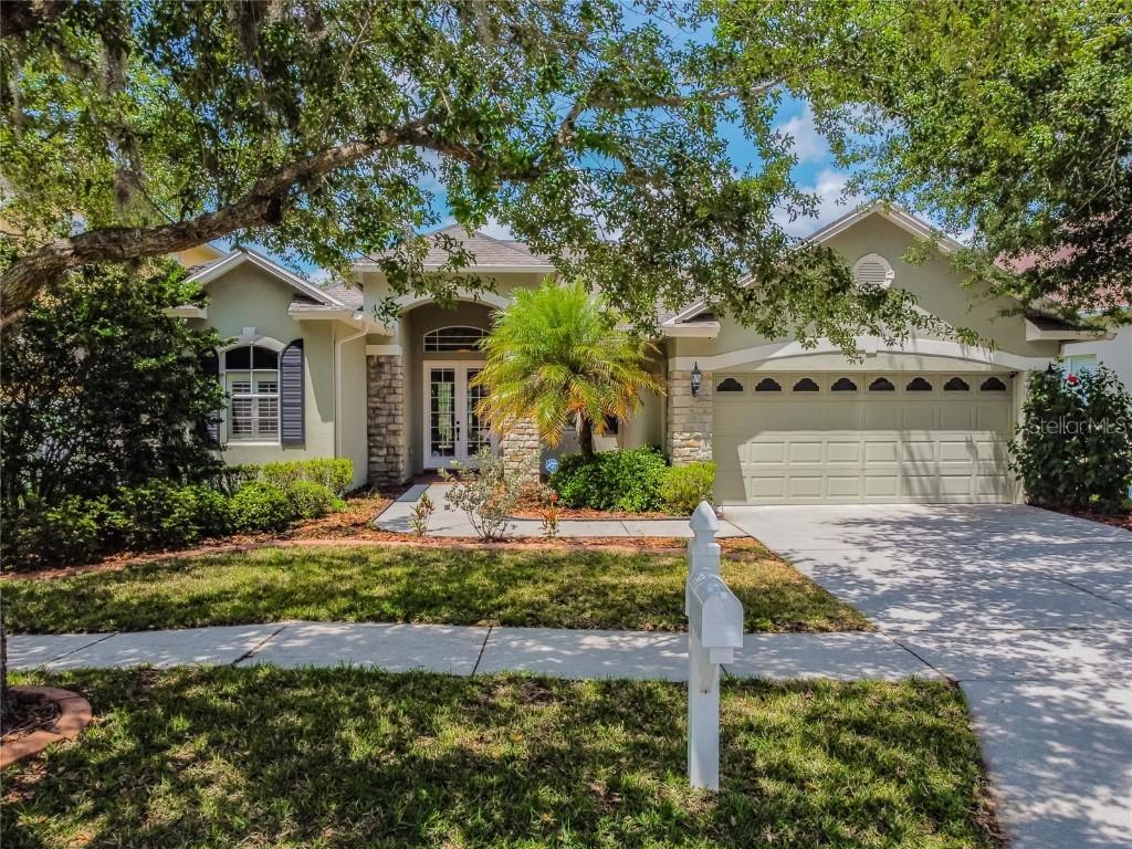 2313 Shirecrest Cove Way, Lutz, FL 33558