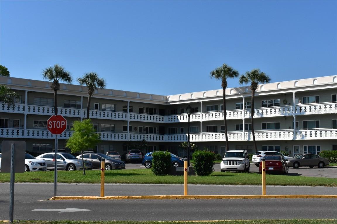 2400 Columbia Dr. #54, Clearwater, FL 33763