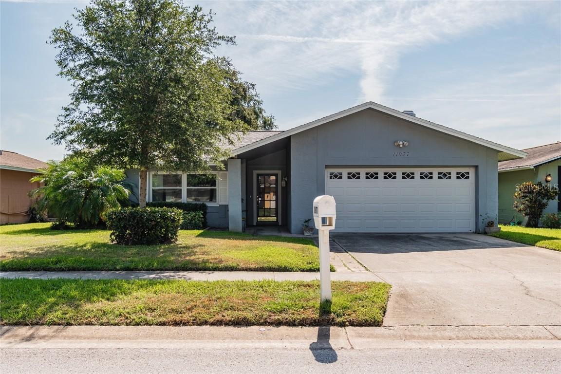 11977 70th St., Largo, FL 33773
