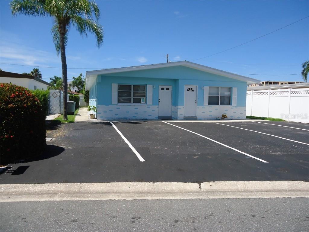 11320 2nd St., Treasure Island, FL 33706