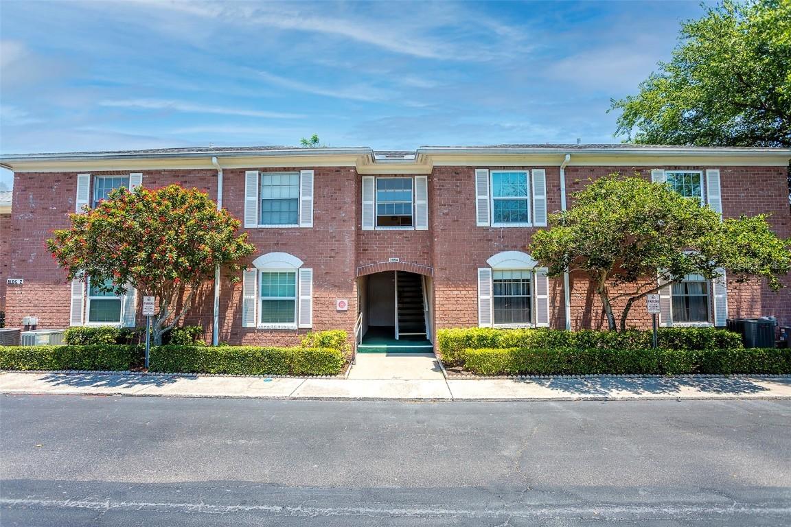 3994 37th St. #10, St Petersburg, FL 33711