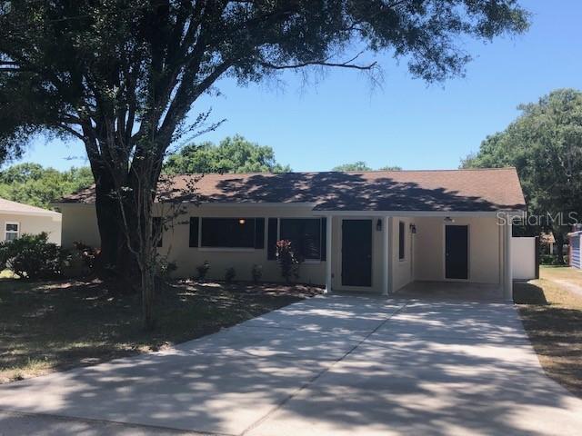 18620 Walker Rd., Lutz, FL 33549