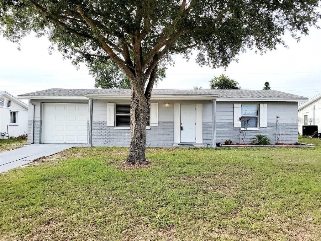 4809 Longwood Ave., Holiday, FL 34690