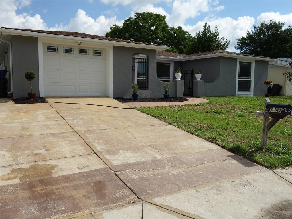 7441 San Salvadore Dr., Port Richey, FL 34668