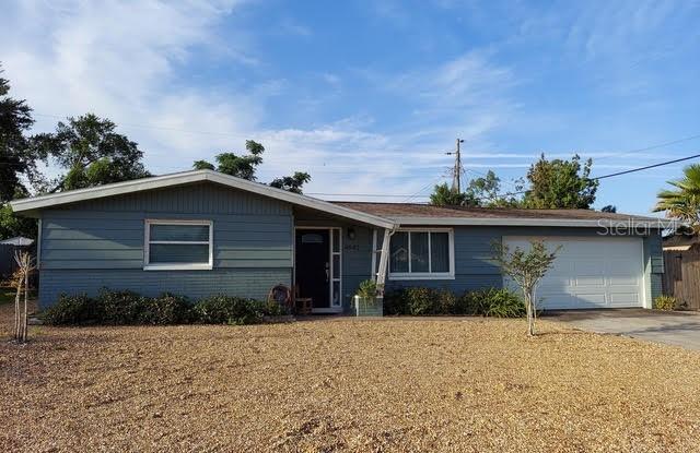 4842 Genesis Ave., Holiday, FL 34690