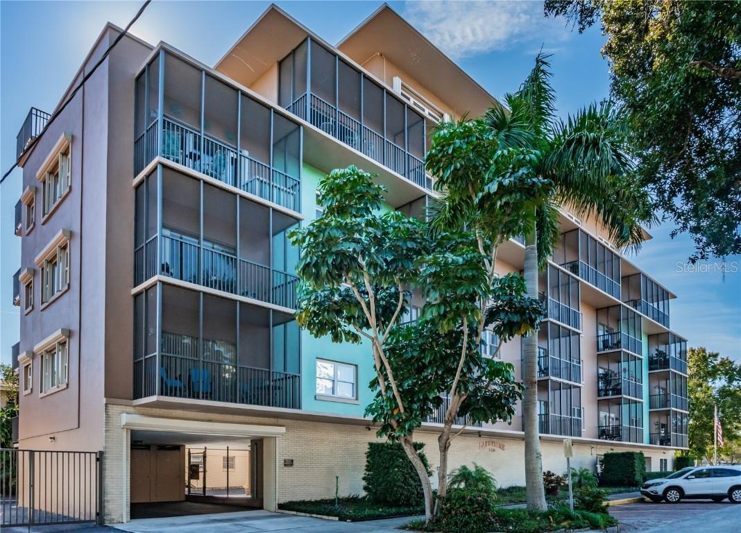 750 Burlington Ave. #4L, St Petersburg, FL 33701