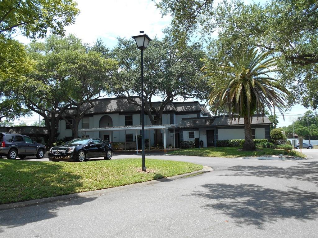 1209 N Mcmullen Booth Rd., Clearwater, FL 33759