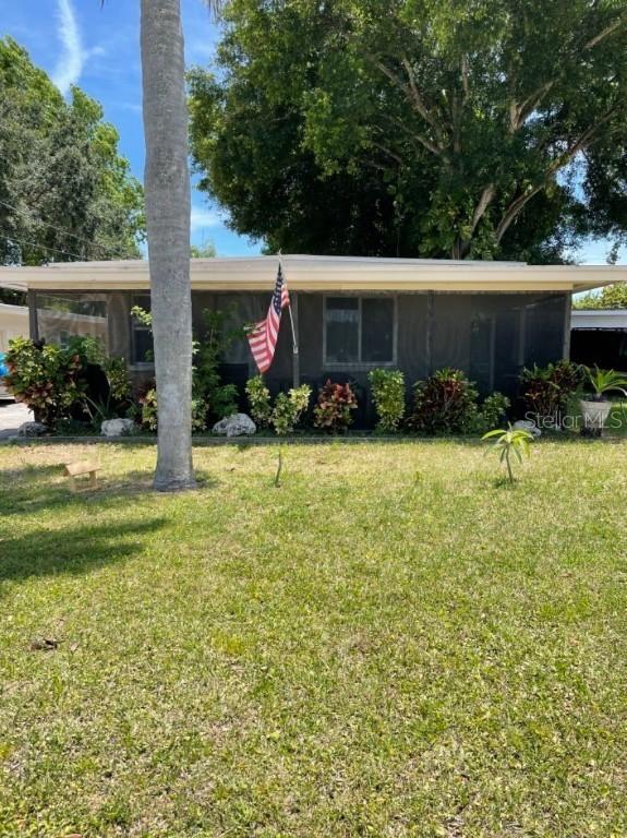 10598 106th Ave., Largo, FL 33773
