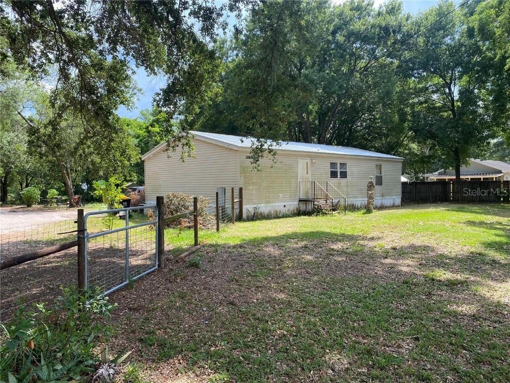 914 W Socrum Loop Rd., Lakeland, FL 33809