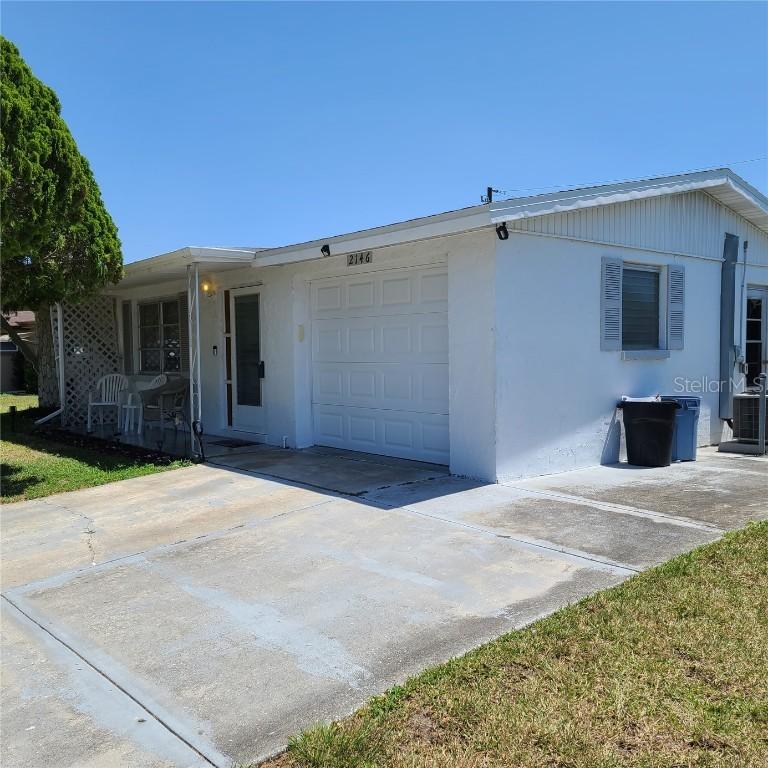 2146 Pamela Dr., Holiday, FL 34690