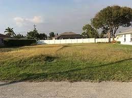411 SE 23rd St., Cape Coral, FL 33990