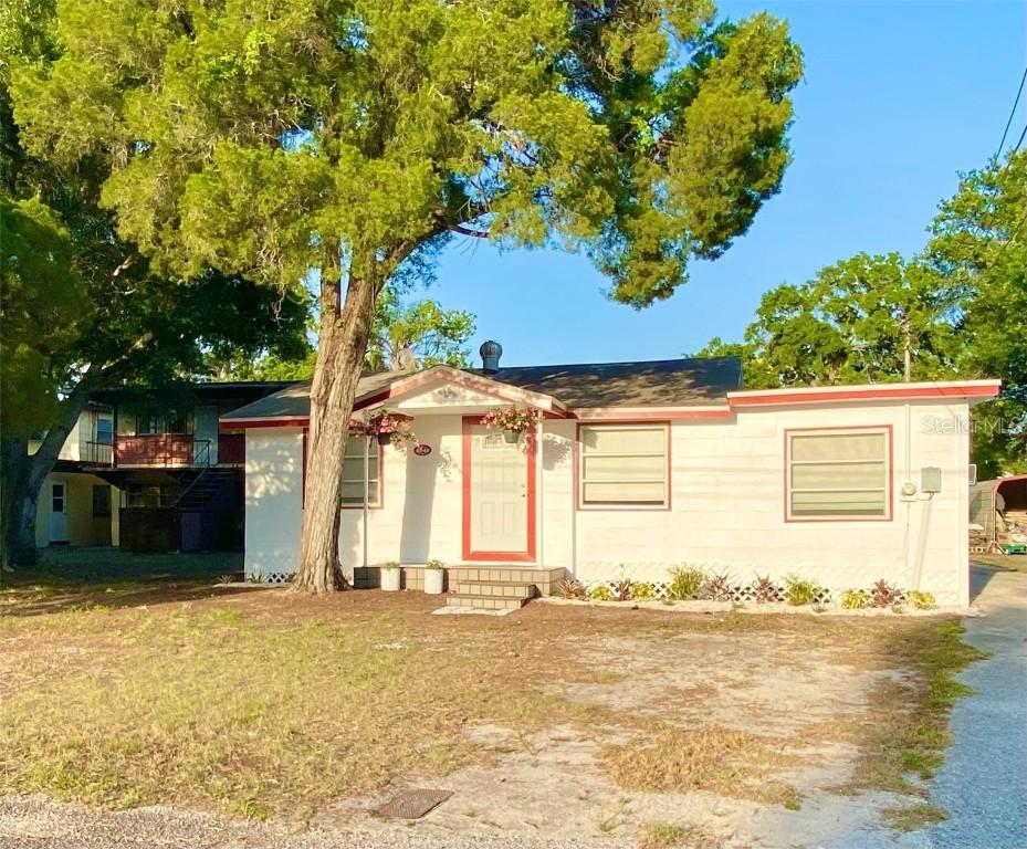 4945 72nd St., St Petersburg, FL 33709