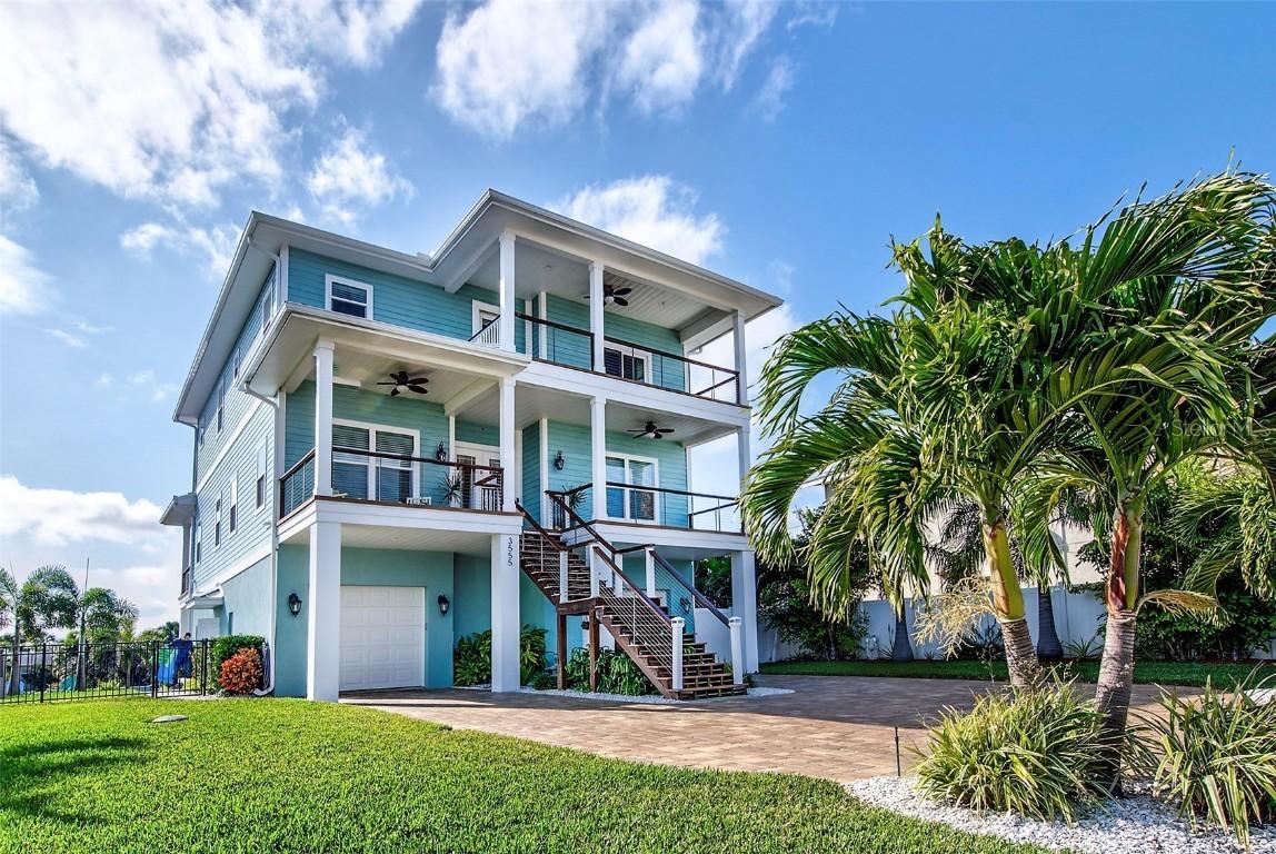 3555 Coquina Key Dr., St Petersburg, FL 33705