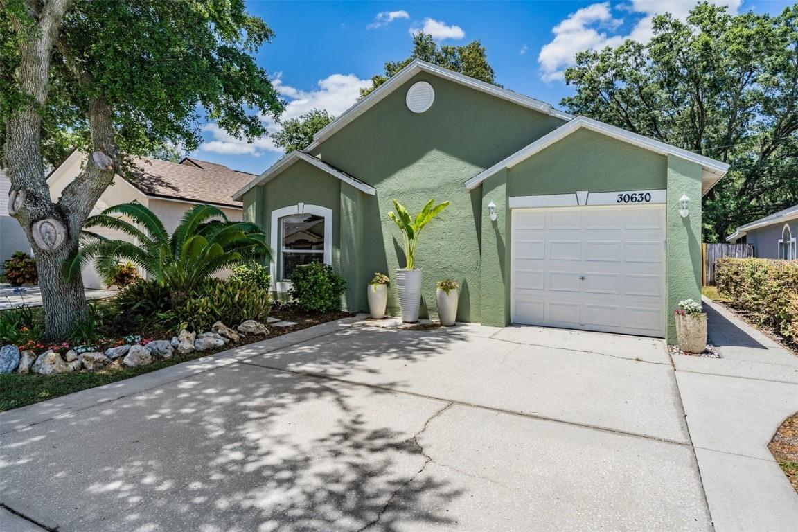 30630 Double Dr., Zephyrhills, FL 33545