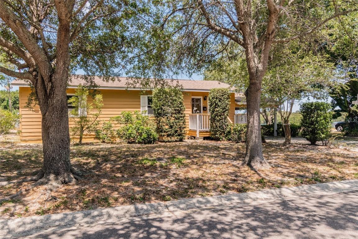 3800 28th Ave., St Petersburg, FL 33711