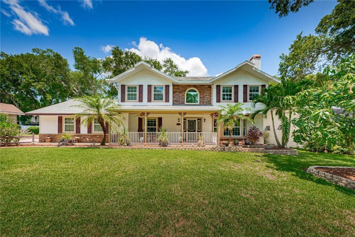 7493 Pescador Pl., Seminole, FL 33772