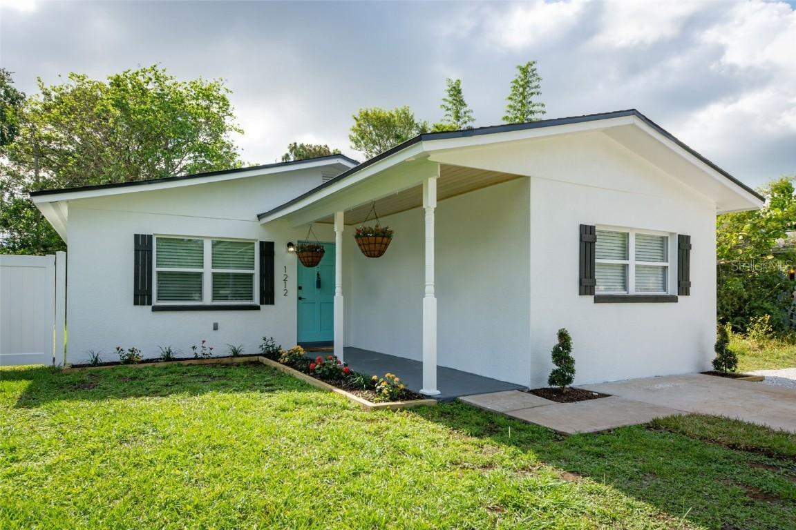 1212 Freemont St., Gulfport, FL 33707