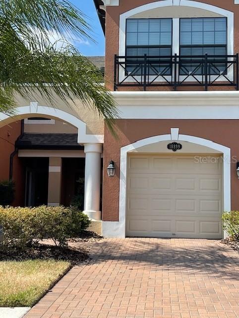18899 Floridian Way, Lutz, FL 33558