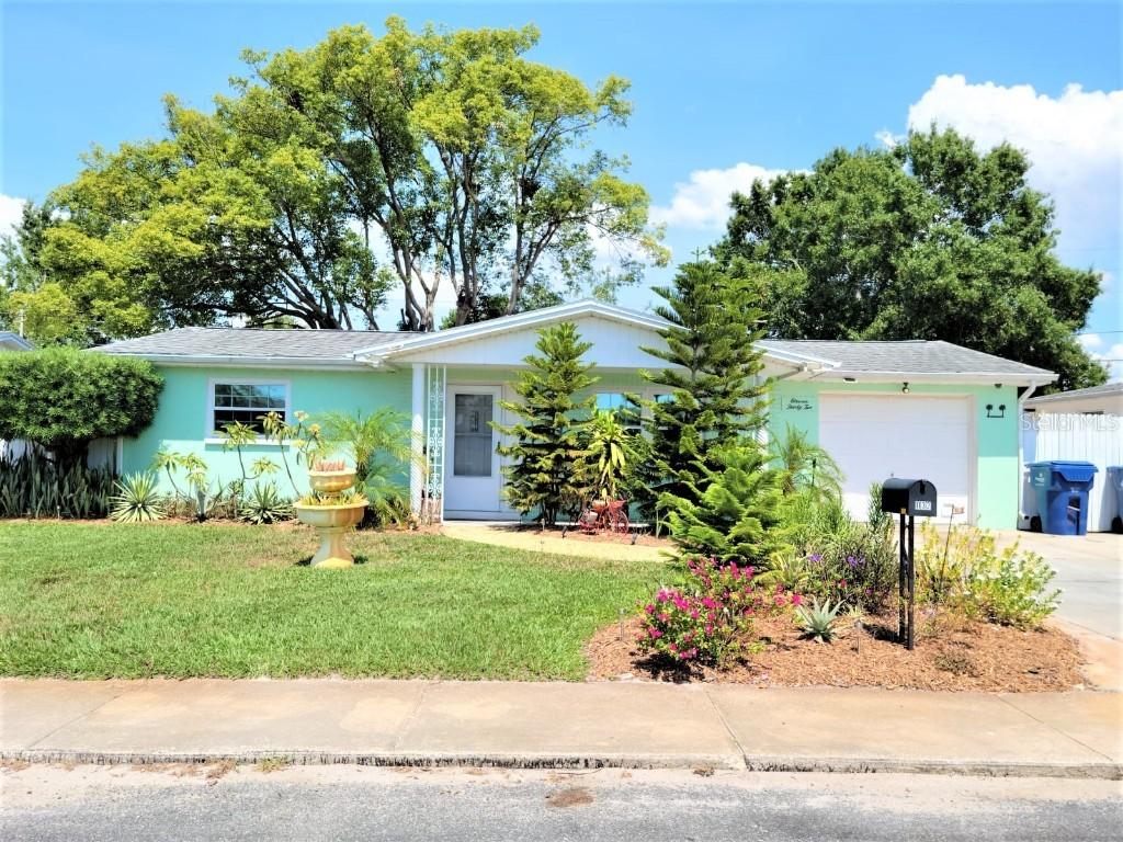 1132 Classic Dr., Holiday, FL 34691