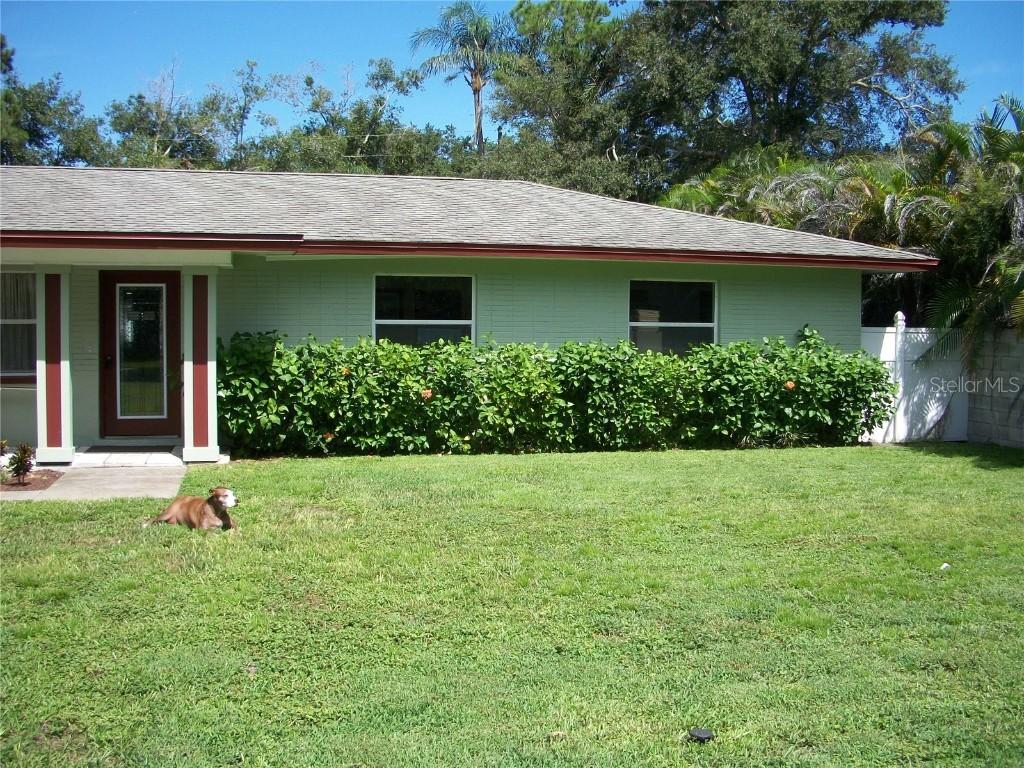 1543 Meadow Dale Dr., Clearwater, FL 33764