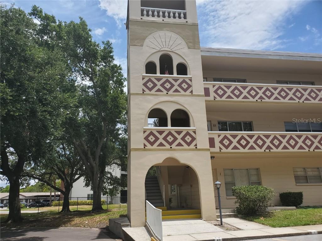 2383 Netherlands Dr. #33, Clearwater, FL 33763