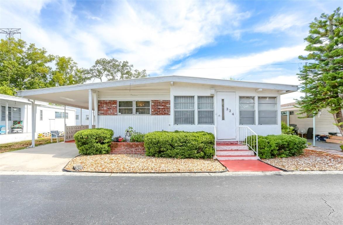 20000 Us Highway 19 #324, Clearwater, FL 33764