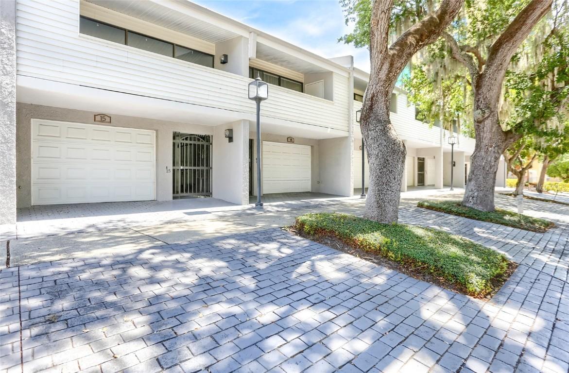 301 2nd St. #15, St Petersburg, FL 33701