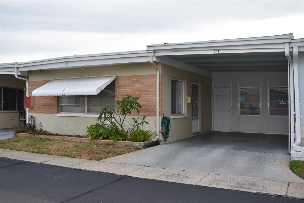 250 Rosery Rd. #302, Largo, FL 33770