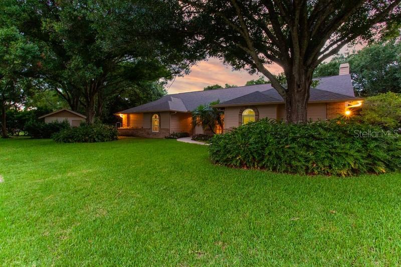 3305 W Kirby St., Tampa, FL 33614