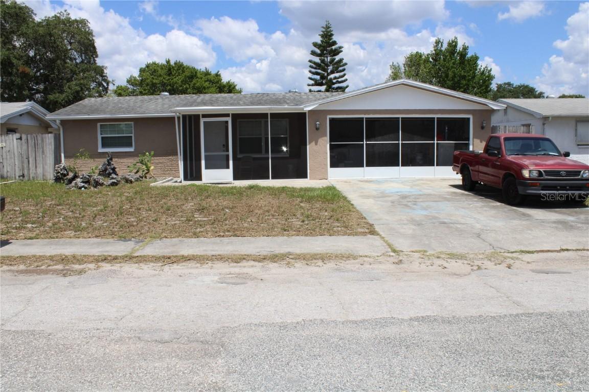 1208 Normandy Blvd., Holiday, FL 34691