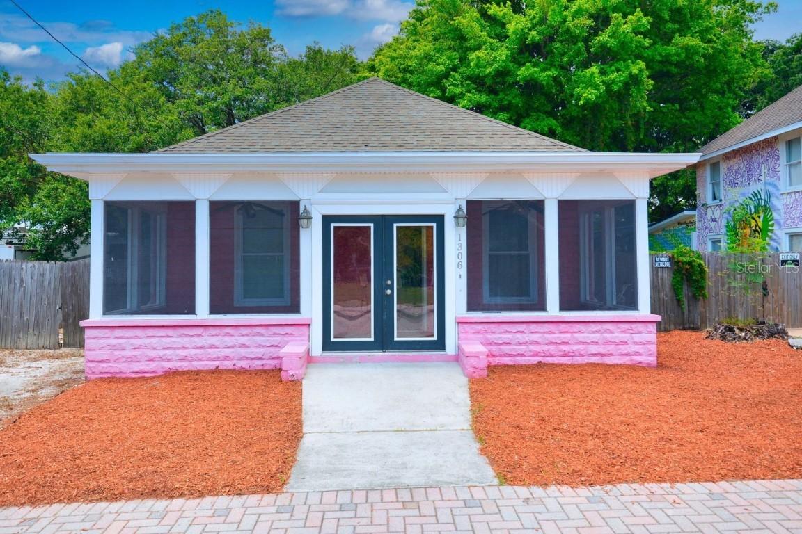 1306 13th Ave., Bradenton, FL 34205