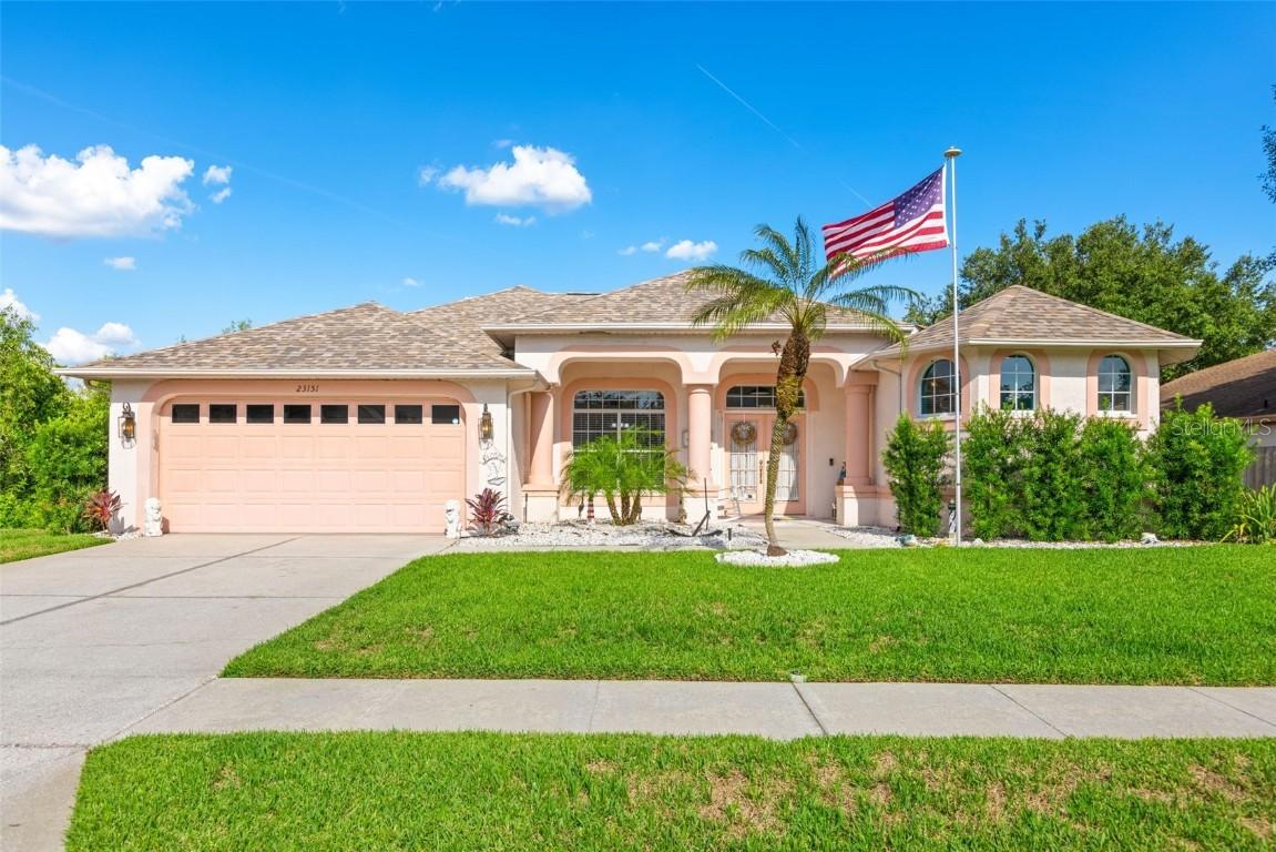23151 Cypress Trail Dr., Lutz, FL 33549